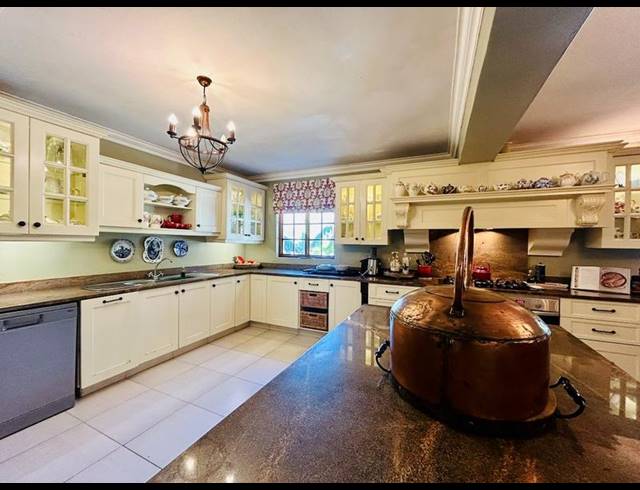 5 BEDROOM HOUSE FOR SALE IN BALLITOVILLE